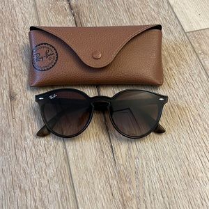 Rayban round sunglasses